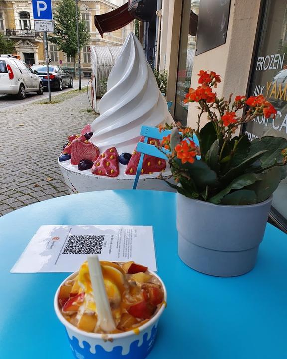 Frohlich Frozen Yogurt,Kaffee & mehr!